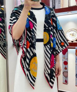 CHENELChanel Line Accessories 140 Cashmere Square Scarf, High end Love Baby Touch Comfortabl09mxszu4
