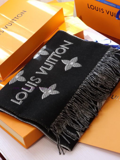 Phantom style latest LV official website synchronized metal wire double row logo wool scarf s3g248w0 - Image 5