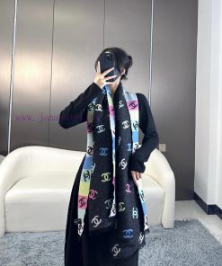 The most beautiful scarf with a price advantage of 240 chenel24c has a softer feel than imagcql3lodl
