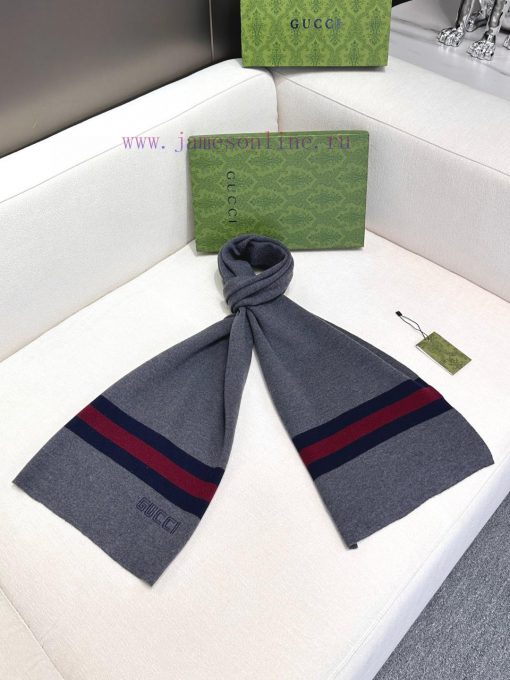 GUCCI's popular new high-end men's scarf features classic stripes and a simple logo, reflects32piuxt - Image 7