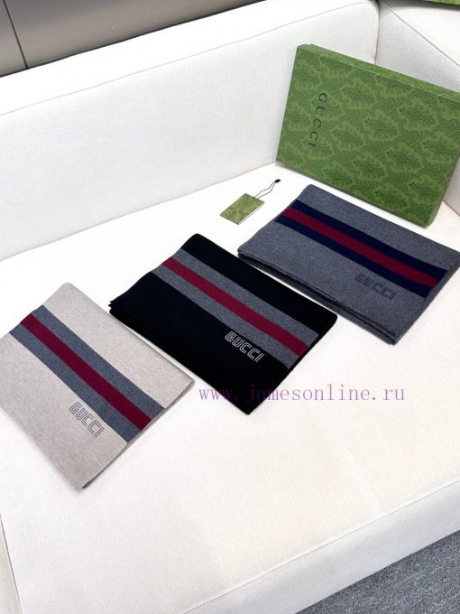 GUCCI's popular new high-end men's scarf features classic stripes and a simple logo, reflectvpbe0mkl - Image 10