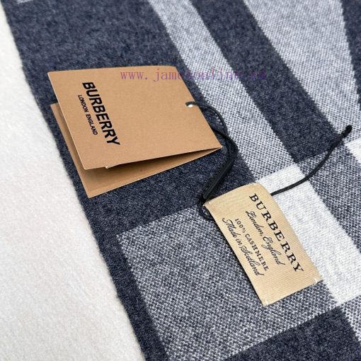Burberry's best-selling product has been upgraded to a very soft and skin friendly high-end 0td4btui - Image 9