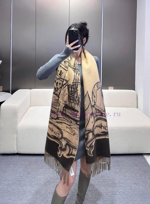 High qualityHigh quality 𝐁𝐮𝐫𝐛𝐞𝐫𝐫𝐲 Tower Bridge patterned cashmere scarfSize210 x 47cm 100% cpl50q8yq