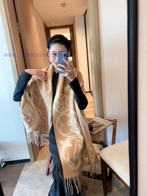 The new 2024 model will never go out of style. When you buy it, it is said to be a goddess aoy21i8c2