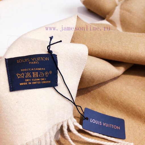 Louis Vuitton high-end rabbit fur scarf shawl with classic clover pattern paired with brand 0vnldndc - Image 8