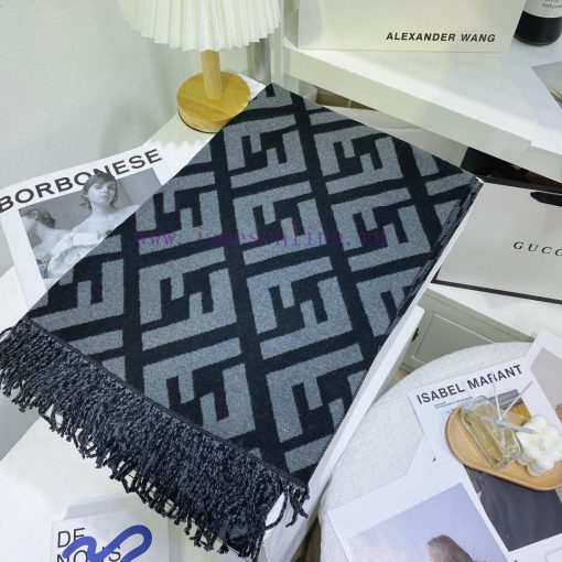 P Fen's new double-sided jacquard scarf, suitable for both men and women, is a departure frobgkpkri1 - Image 4