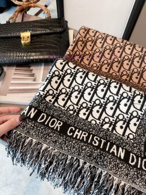 When it comes to grabbing VIP recommendations, be sure to act quickly. High end love is rareugwah1jg - Image 10