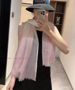 In 2024, Chanel's top-quality original single gradient color [rose] is a very gentle and beabhdyjble