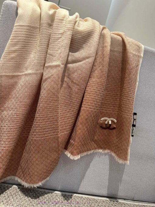 In 2024, Chanel's top-quality original single gradient color [rose] is a very gentle and beaf1p2nun4 - Image 7