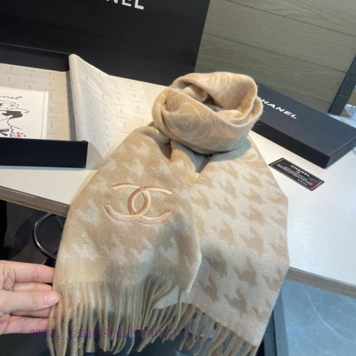 Chanel likes products with good looks and high quality that are easy to purchase. They are hg0unjqy3 - Image 11