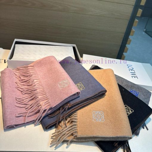 New Loewe: A rare and gentle color scheme that is low-key yet elegant. Highly recommended. Djmui1uw9 - Image 3