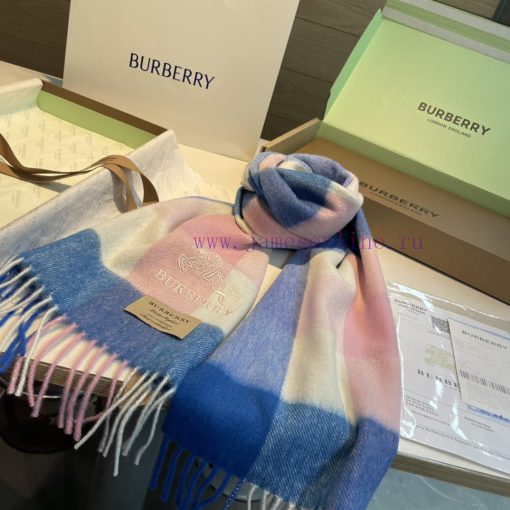 Burberry plaid scarf ️ It looks crazy, so stylish and charming ️ I really like this very refyztb3o0r - Image 9
