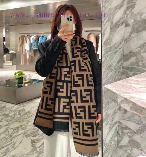 Identify the quality without purchasing premium items ‼Fendi The hottest scarf of the year, kloaxtuu