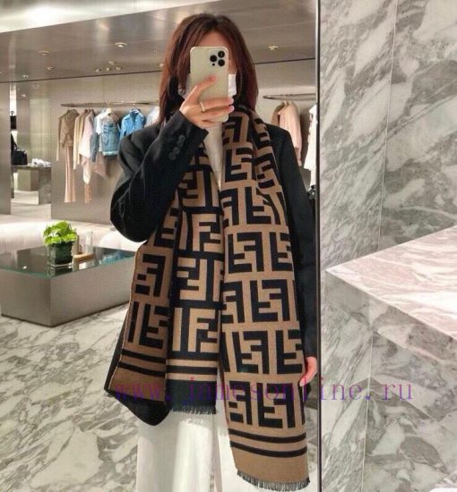 Identify the quality without purchasing premium items ‼Fendi The hottest scarf of the year, kloaxtuu - Image 2