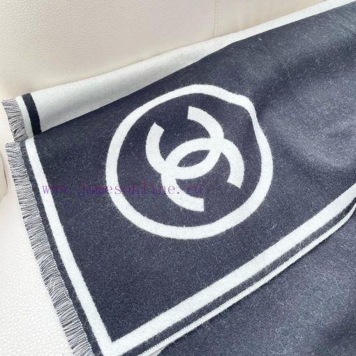 𝐂𝐇𝐀𝐍𝐄𝐋 Chanel black and white symmetrical double-sided shawl black and white super classic ct1eylz9n - Image 10