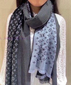 Scarf model M71227 Louis Vuitton heavy original, identical LV new color, the latest limited l06xc99j