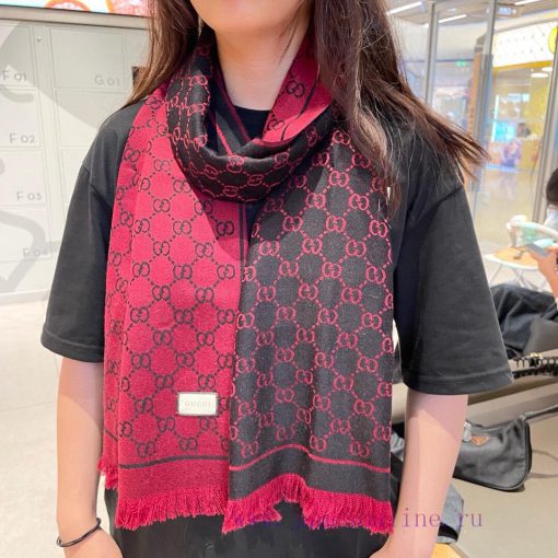 Gucci Original ️ Low key Luxury ️ Exquisite Soft Elite Level Fashionable Scarf ️ This Gucci 9tcmgwbq - Image 2