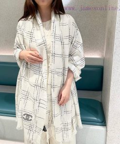 Chanel's new models are slow to come in hand. Grab top of the line original products, unparaykz064au
