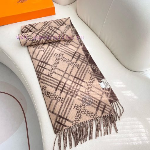 Buy and cherish the 2024 Herm è s men's and women's scarves! They are all export orders, so z2vt87ha - Image 6