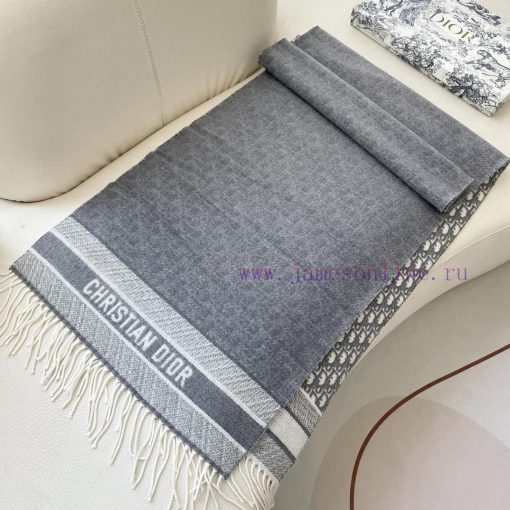 The classic style of Dior celebrity's dd scarf will never go out of style, and it is super vzoin322m - Image 9