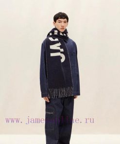 🧣JIL SANDER  ScarfGentle and blooming minimalism, JILSANDER has been adhering to the minimz21h1ml0