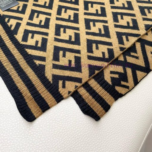 Fendi is the most capable of creating a sense of luxury. This year's most popular vintage FFw0a3x4u1 - Image 10