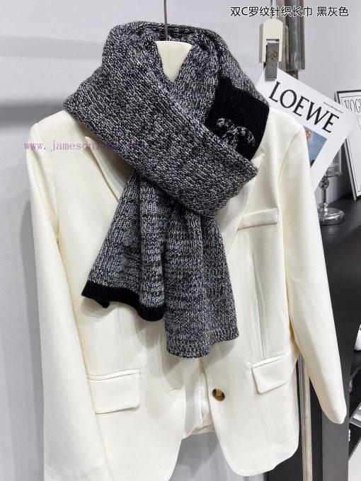 Chanel's new Chanel ribbed knitted scarf is so beautiful [tears]. It is a top-notch new prod209c8shn - Image 5