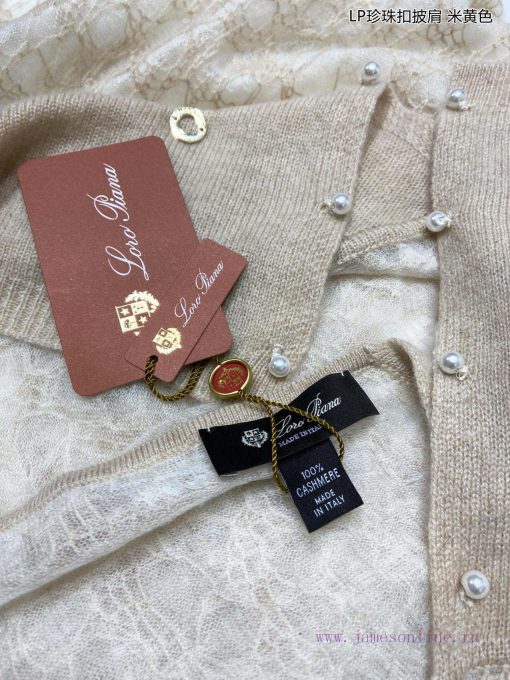 The new Loro Piana Cattle LP Pearl Button Shawl is a multifunctional shawl that can be wrappo2629vzk - Image 12