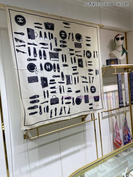 The new Chanel shoe bag printed with 140 cashmere square scarf is highly recommended by VIPsz1ayedh6 - Image 4