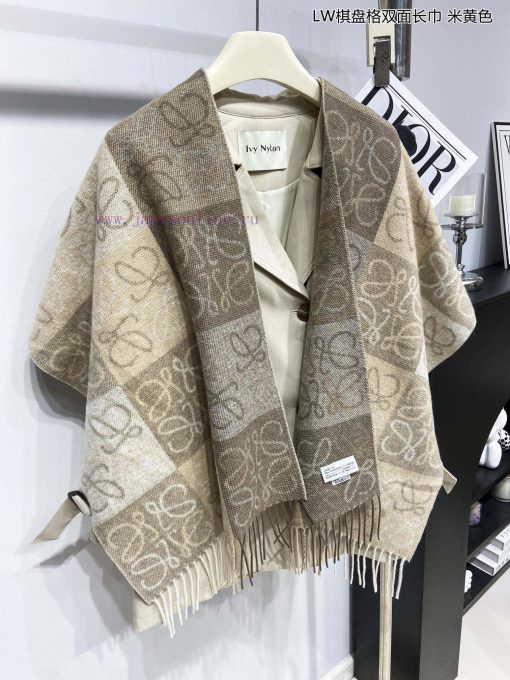 Top of the line original unisex Roewe LW checkerboard double-sided long scarf is very lucky fq05494r - Image 8