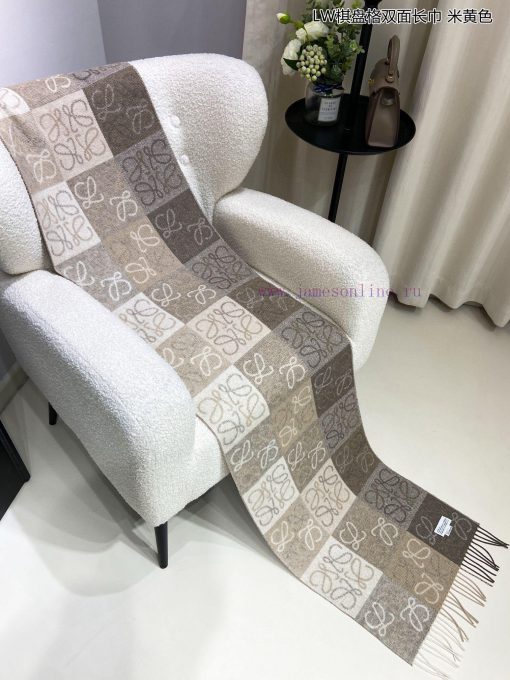 Top of the line original unisex Roewe LW checkerboard double-sided long scarf is very lucky fq05494r - Image 11