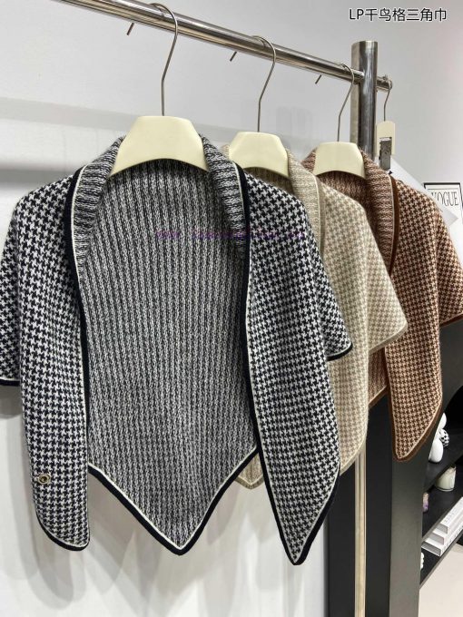 The popular Yana LP Qianniao plaid triangular scarf is luxurious in terms of size, and high-0yrgvpad - Image 5