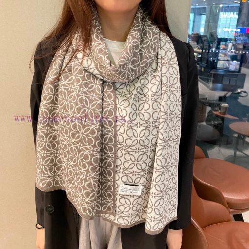 Luoyiwei's new cashmere knitted long scarf is so beautiful [tears]. It is a top-notch new pr6gxsaylk