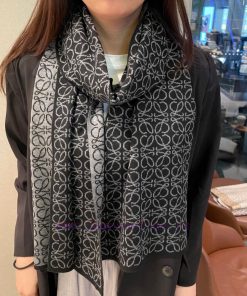 Luoyiwei's new cashmere knitted long scarf is so beautiful [tears]. It is a top-notch new prkxezjhdy