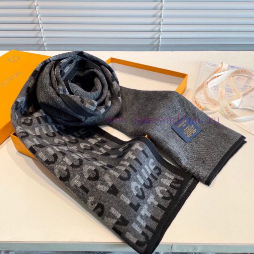 LV, a high-end cashmere knitted scarf that can be formal or casual. This weaving method is dde10ht7r - Image 5