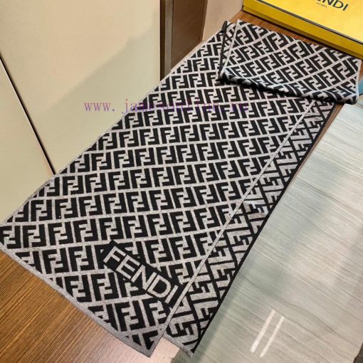 Classic FF letter element scarf, also a fun item just launched ‼ This year's Fendi is also t6rl92irq - Image 5