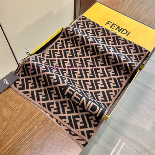 Classic FF letter element scarf, also a fun item just launched ‼ This year's Fendi is also taziiwv6w - Image 4