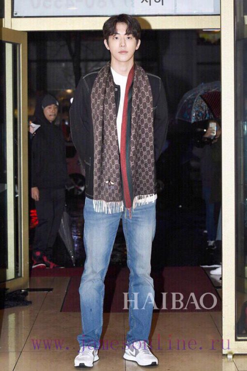 Gucci's latest couple's collection features selected plateau cashmere, creating the most beaa5kt8lxm - Image 2
