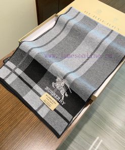The high-end cashmere knitted scarf can be formal or casual, with a very classical design fokctk5bwj
