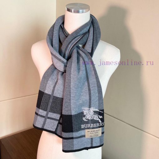 The high-end cashmere knitted scarf can be formal or casual, with a very classical design fokctk5bwj - Image 9