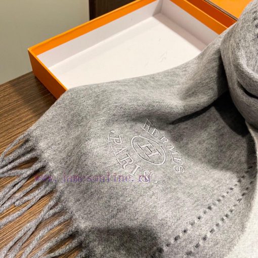 The official website has the same water ripple water cashmere Herm è s scarf, and you shouldtamr8iut - Image 9
