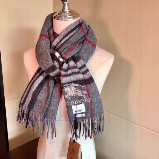 Top notch high-end Burberry scarves for men and women exported from Dubai in 2024, new cashm6t6ajo9b - Image 10