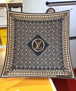 SLV2436 original single LvTiles silk 90cm square scarf, with a gorgeous inlaid pattern outli7yjs9mac