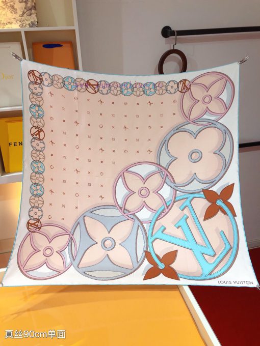 SLV2432 original single LvLV DUALITY handkerchief 90cm version, creatively blending Louis Vu2svduyf3 - Image 4