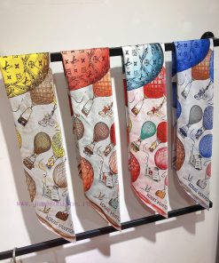 The SLV2330 original Lv hot air balloon 90cm silk square scarf has been added to the Up and ewy0b5no