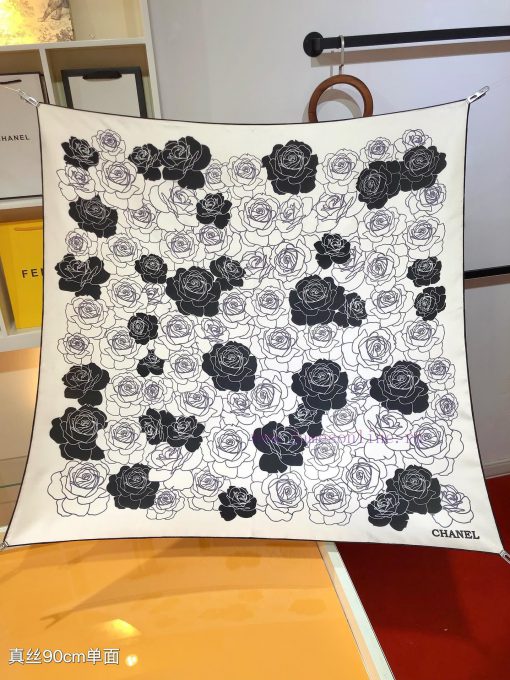 SCC2434 ️ Original Chanel 90cm silk square scarf, made of top-quality twill silk material ️ p4no54p8 - Image 3