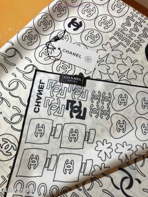 SCC2436 ️ Original Chanel 90cm silk square scarf, made of top-quality twill silk material ️ ln6fnk1x - Image 6