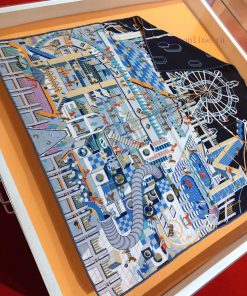RHMS23105H Home Racing Club 70cm double-sided velvet square scarf, this Hermes essential accibibivnd
