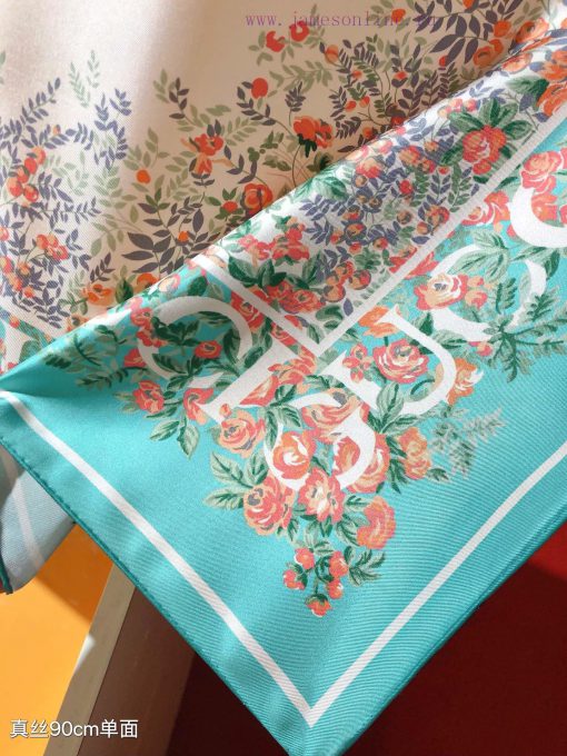 SGC2423 original Gucci interlocking double G flower print twill 90cm square towel~The colorf68r1l973 - Image 5