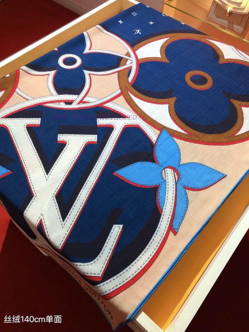 RLV2442 original single Lv140cm velvet square scarf, 《LV DUALITY》, The LV Circle logo, which9ghvqy88 - Image 4